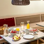 Haus Sonnenschein 아파트 괴렌