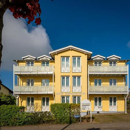 Haus Sonnenschein Goehren * Goehren (Ruegen)