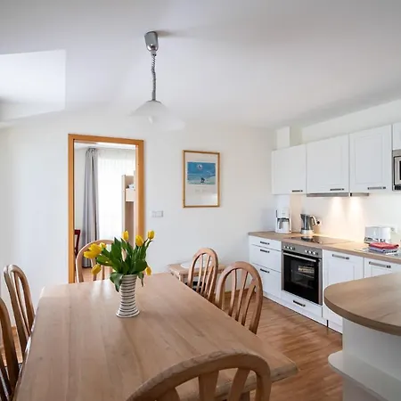 Apartment Haus Sonnenschein Goehren Goehren (Ruegen)