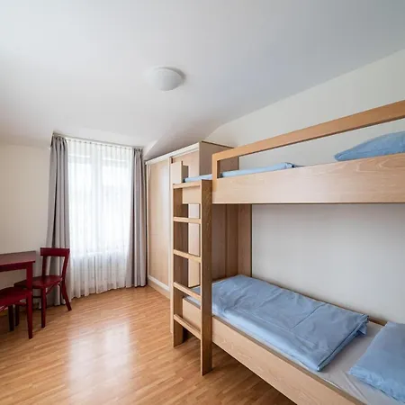 Haus Sonnenschein Goehren * Goehren (Ruegen)