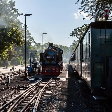 Haus Sonnenschein 아파트 괴렌