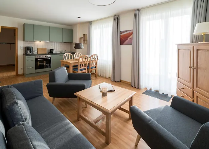 Haus Sonnenschein * Goehren (Ruegen)